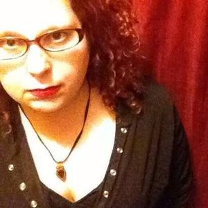 Meet your Posher, Annie